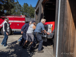 Pushing in 3... Pushing in 3...